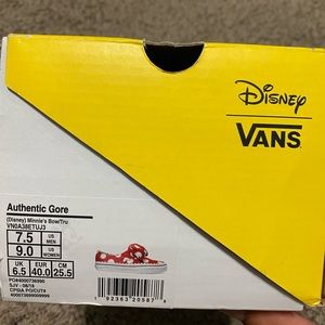 Minnie Mouse Bow Slip on Vans Polka Dot